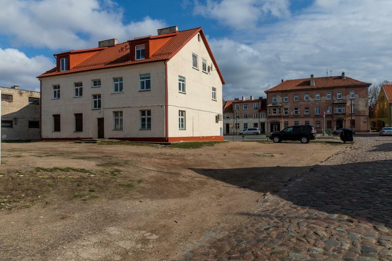 Compact Apartment Near Food Market In The Oldtown Plus Free Parking Klaipeda Exterior photo